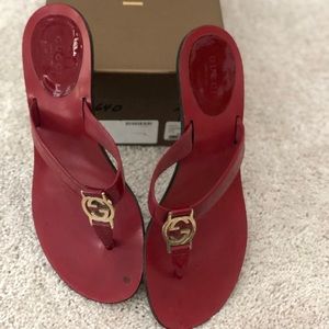 Gucci sandals red